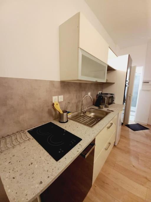 Apartmán Le 29 Cuty, Wifi, A 3Min De La Gare Sncf Agen Exteriér fotografie